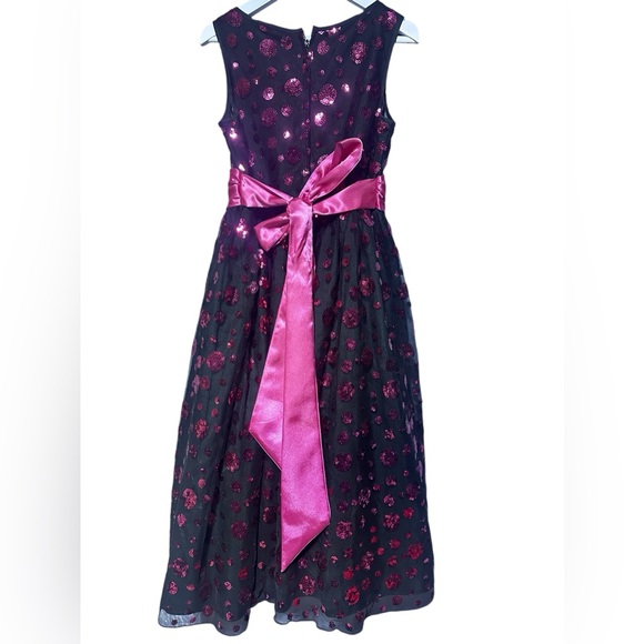 Elegant Girls Party Dress Size 12 Black Pouffy Dress W/Pink Sequin’s and Sash - Picture 12 of 16